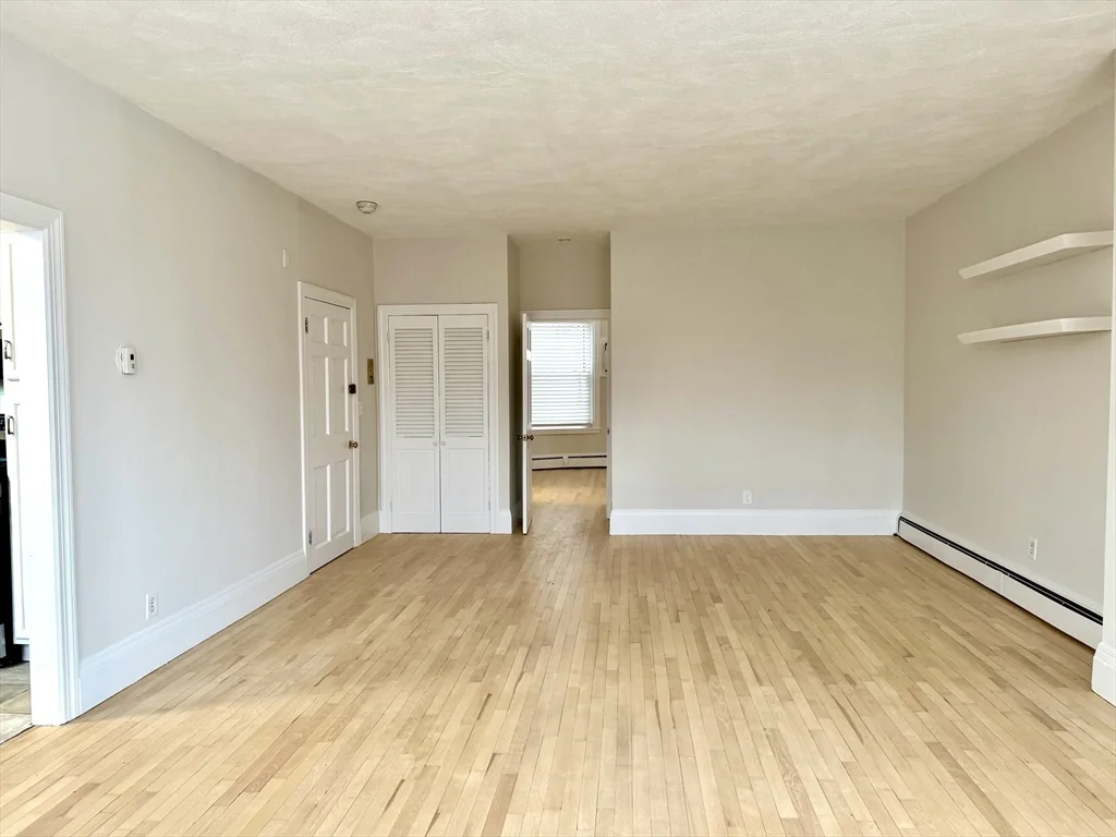 1 bed, 1 bath apartment for rent at 550 Tremont St Unit 4, South End — photo 4 of 7
