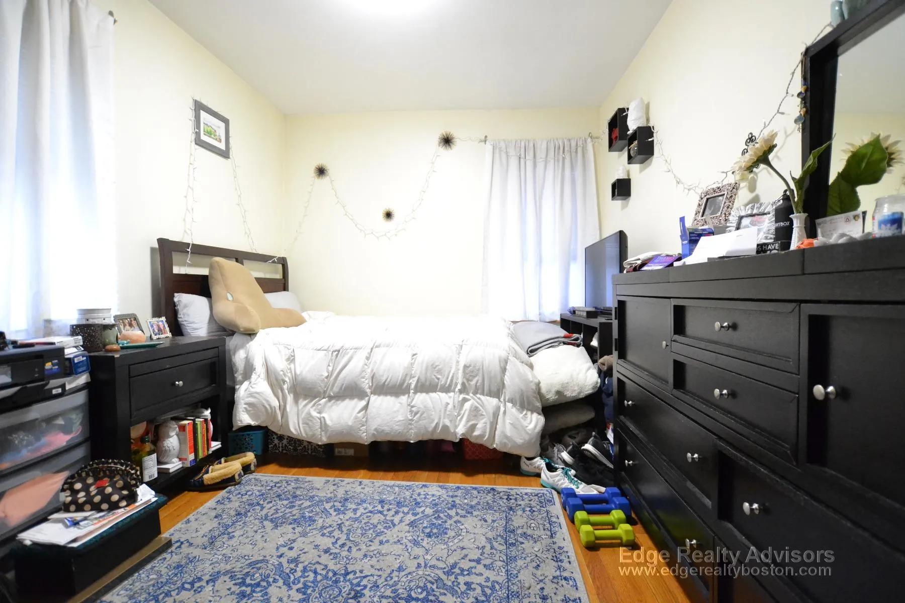 3 bed, 1 bath apartment for rent at 550 Washington St Unit 1, Brighton — photo 6 of 7