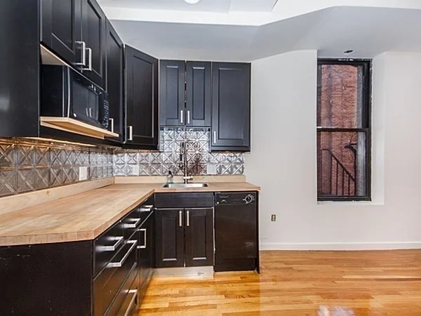 Studio bed, 1 bath apartment for rent at 551 Boylston Unit 301, Back Bay — photo 9 of 15