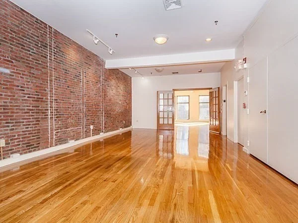 Studio bed, 1 bath apartment for rent at 551 Boylston Unit 301, Back Bay — photo 5 of 15