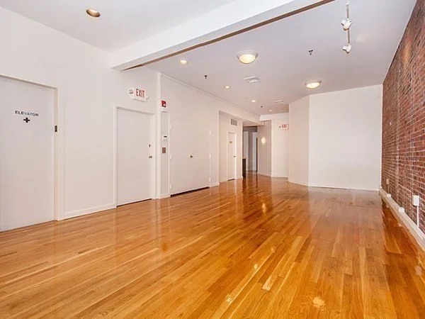 Studio bed, 1 bath apartment for rent at 551 Boylston Unit 301, Back Bay — photo 6 of 15