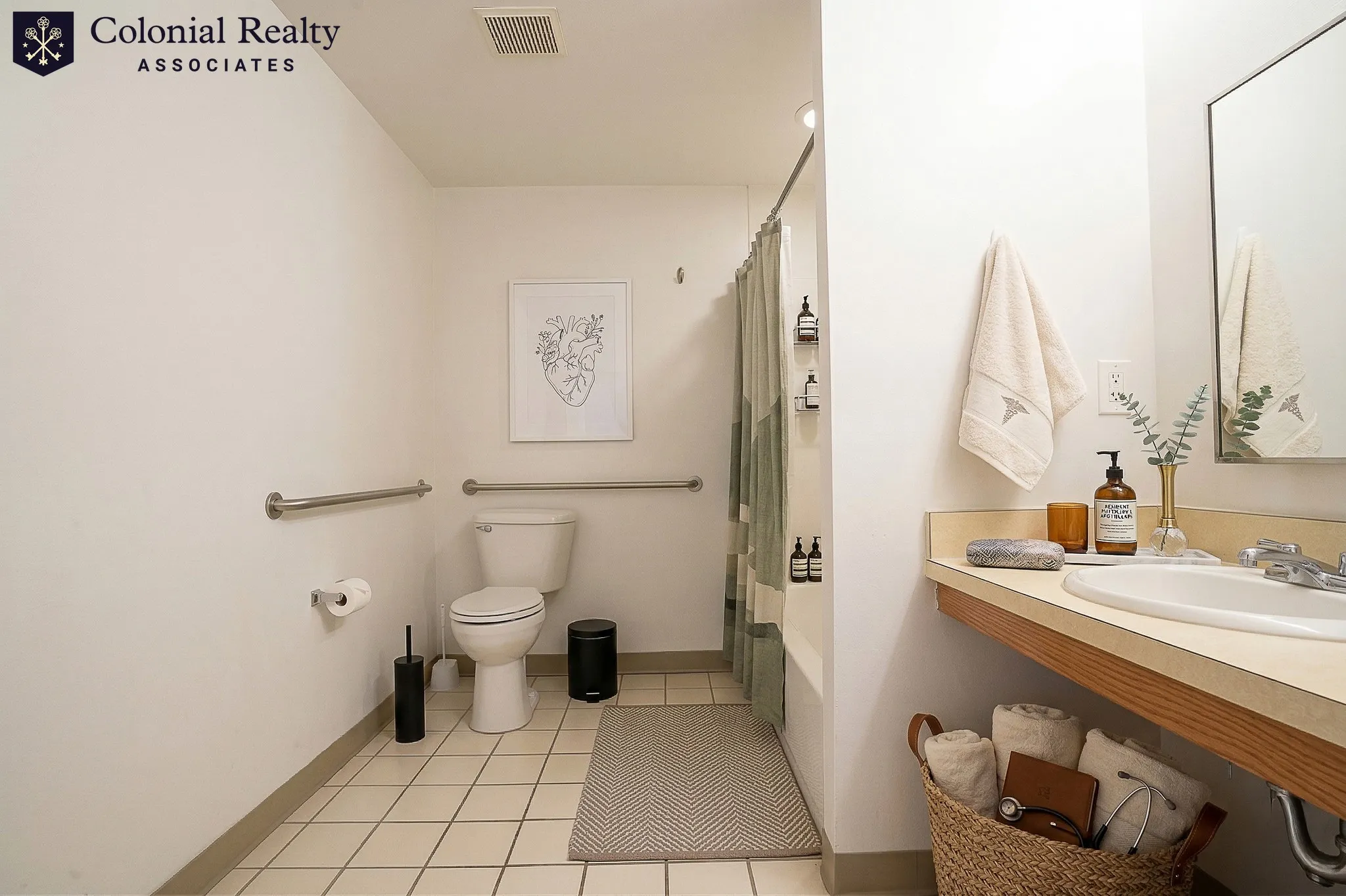 Studio bed, 1 bath apartment for rent at 551 Massachusetts Ave Unit 2, Roxbury — photo 8 of 16