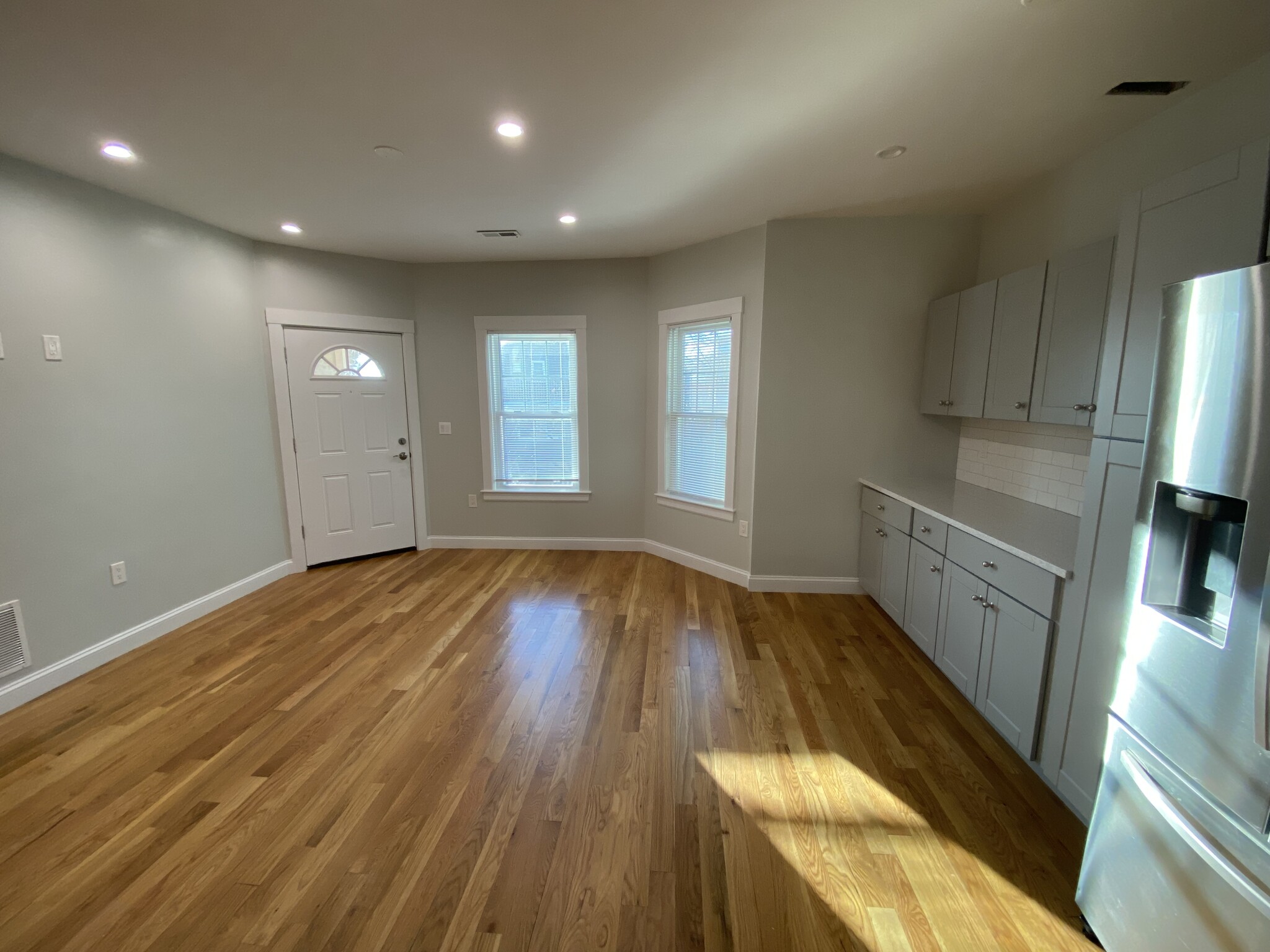 3 bed, 2 bath apartment for rent at 551 Park St Unit 2, Dorchester — photo 9 of 28