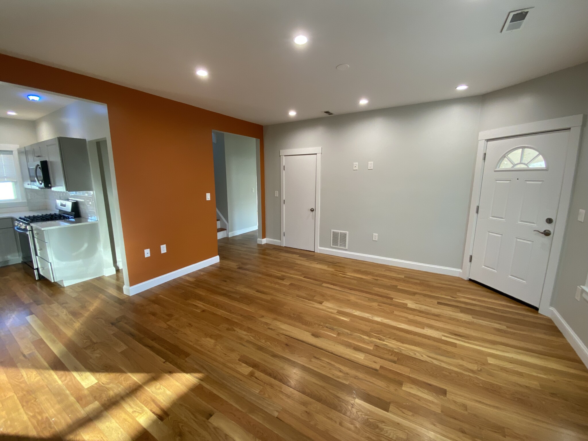 3 bed, 2 bath apartment for rent at 551 Park St Unit 2, Dorchester — photo 10 of 28