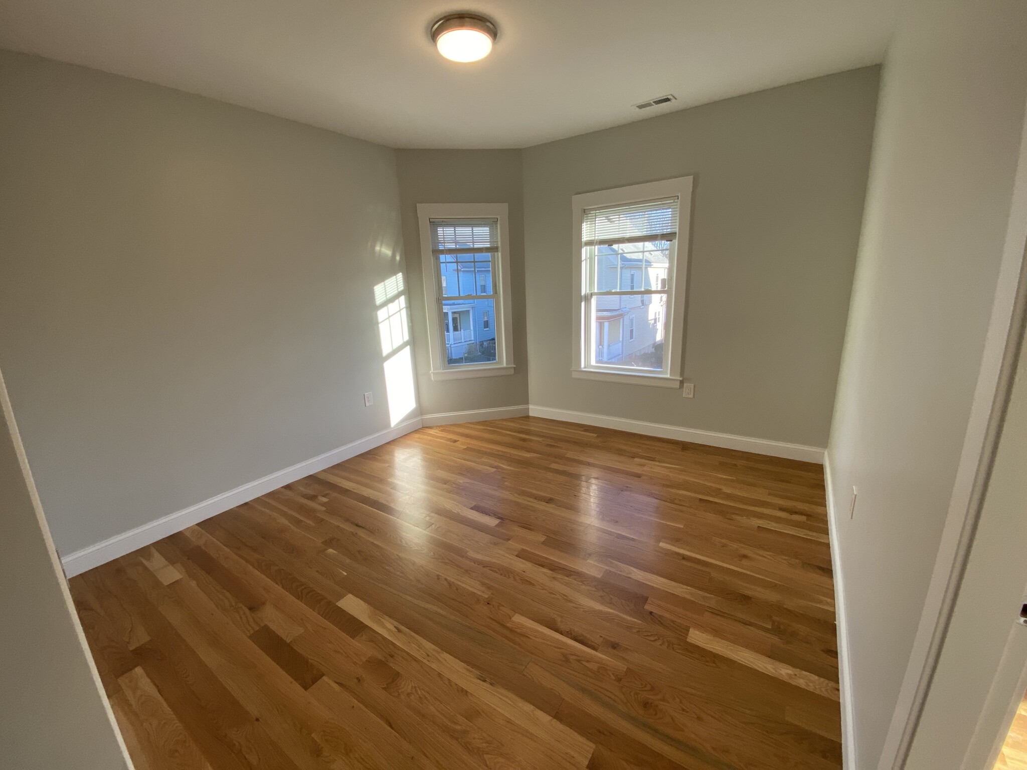 3 bed, 2 bath apartment for rent at 551 Park St Unit 2, Dorchester — photo 16 of 28