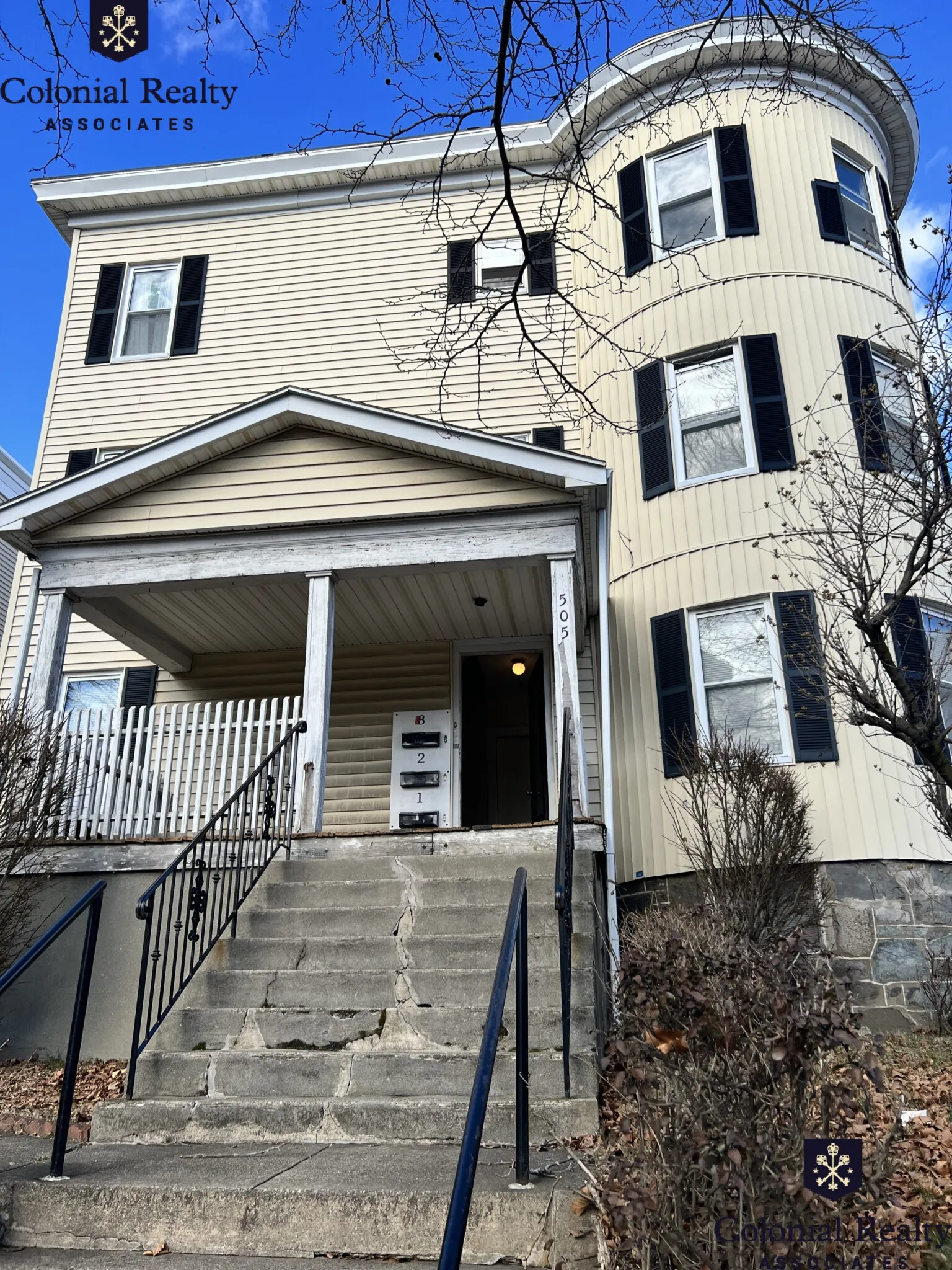 3 bed, 1 bath apartment for rent at 551 Washington St Unit 01, Oak Square — photo 6 of 6