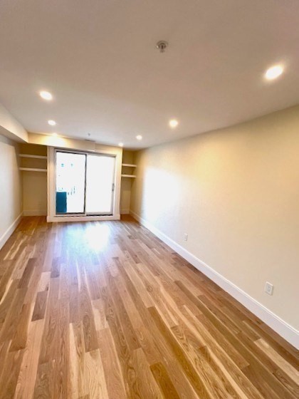 1 bed, 1 bath apartment for rent at 552 East 5th Unit 3, South Boston — photo 4 of 16