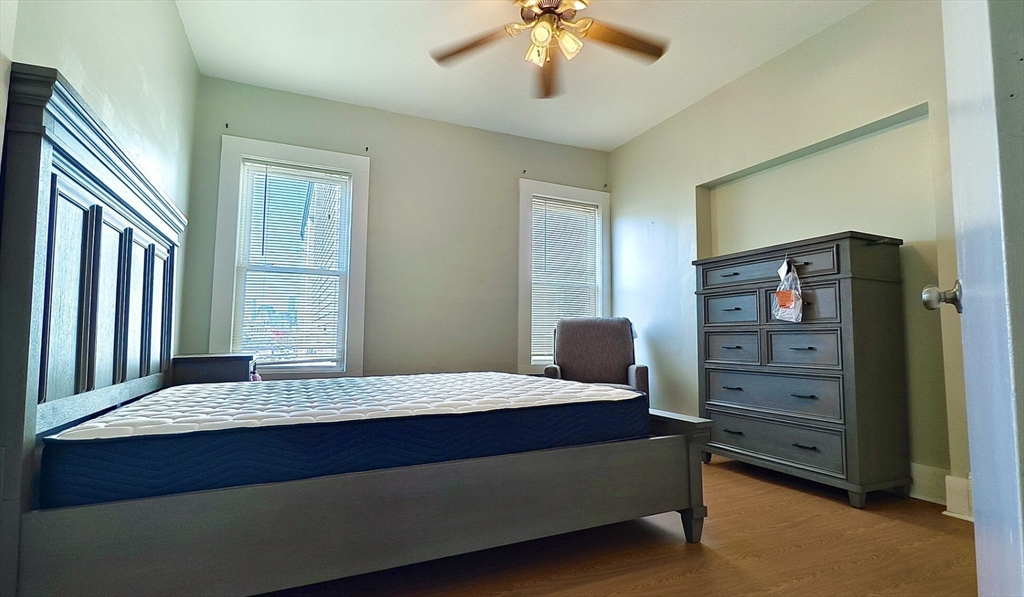 3 bed, 1 bath apartment for rent at 553 Dorchester Ave Unit 2, South Boston — photo 17 of 17