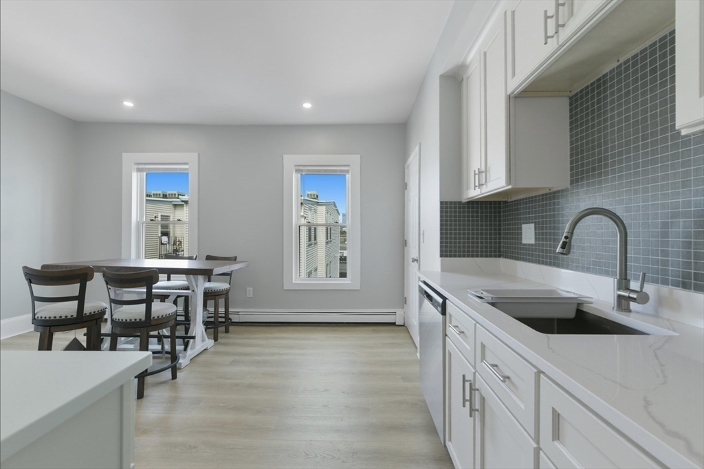 3 bed, 1 bath apartment for rent at 553 Dorchester Ave Unit 2, South Boston — photo 5 of 17