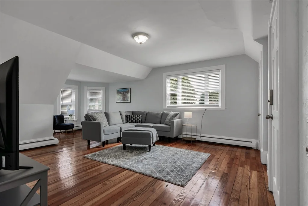 2 bed, 1 bath apartment for rent at 553 Main St Unit 3, Medford — photo 17 of 19