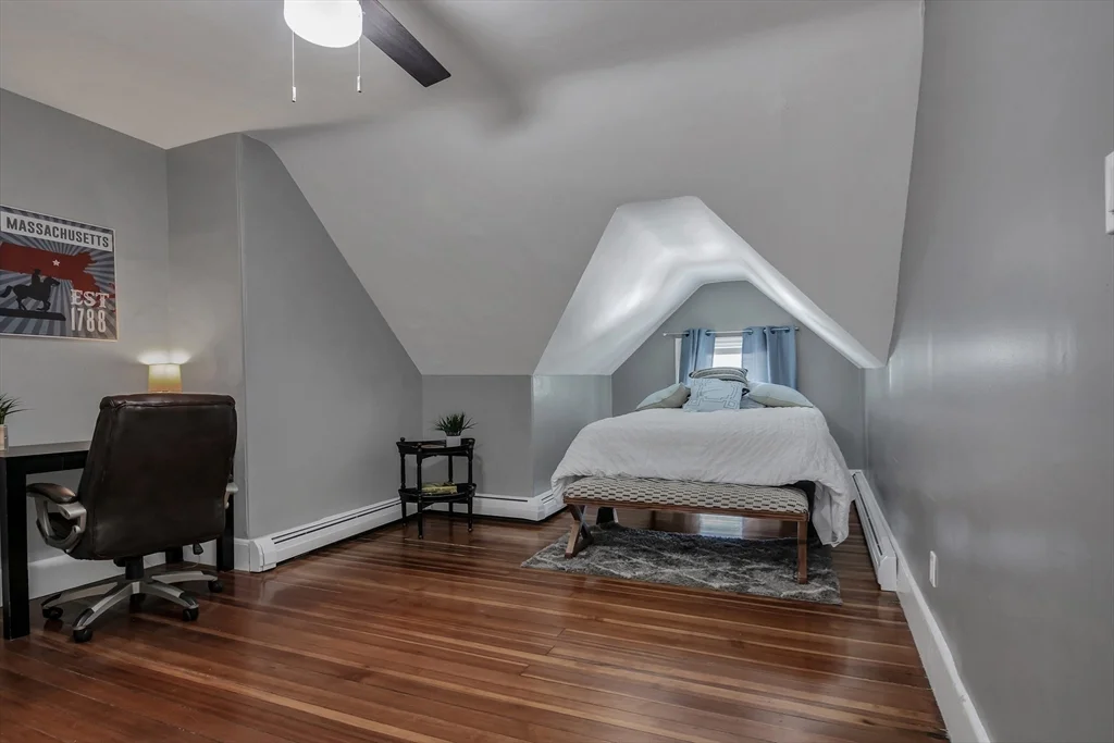 2 bed, 1 bath apartment for rent at 553 Main St Unit 3, Medford — photo 12 of 19