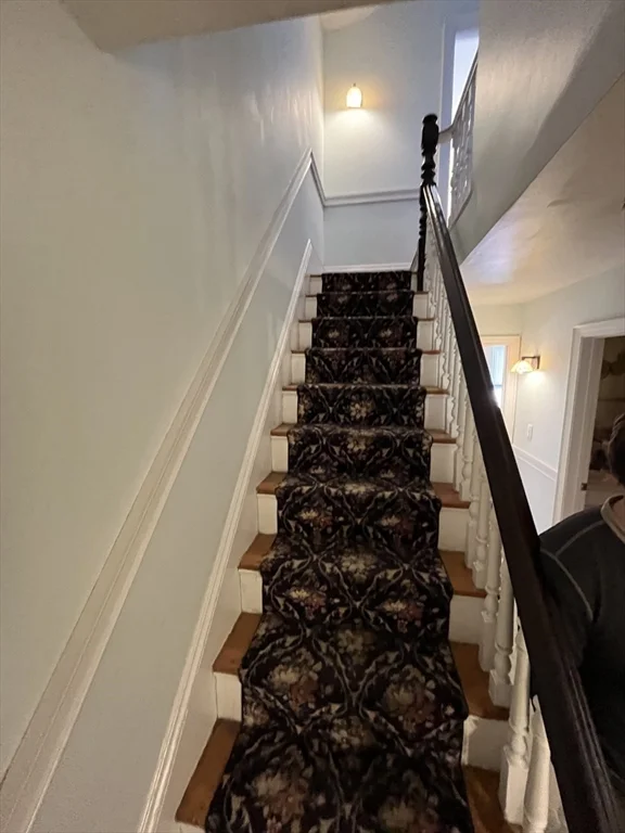 2 bed, 2 bath apartment for rent at 554 East Broadway Unit 1, South Boston — photo 10 of 27