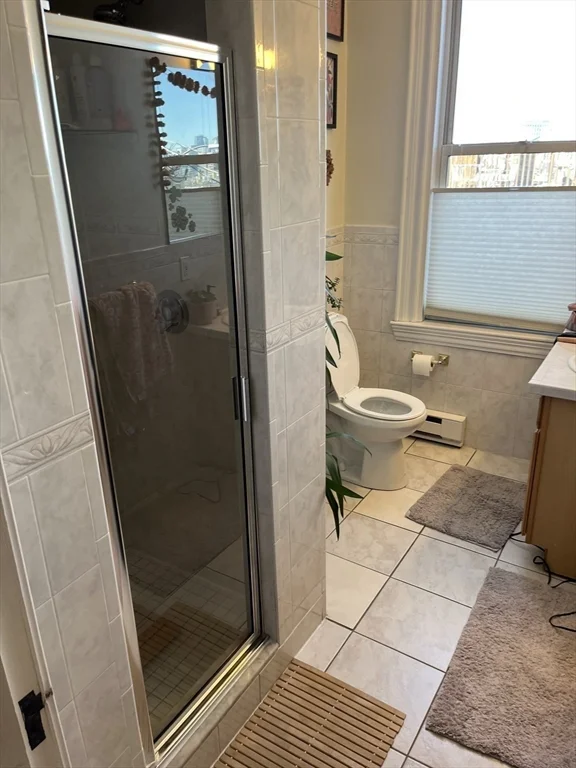 2 bed, 2 bath apartment for rent at 554 East Broadway Unit 1, South Boston — photo 9 of 27