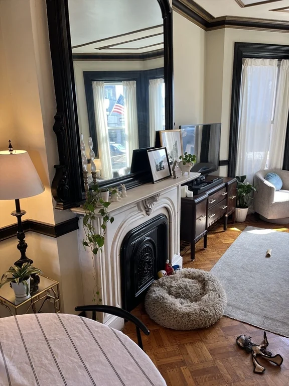 2 bed, 2 bath apartment for rent at 554 East Broadway Unit 1, South Boston — photo 2 of 27