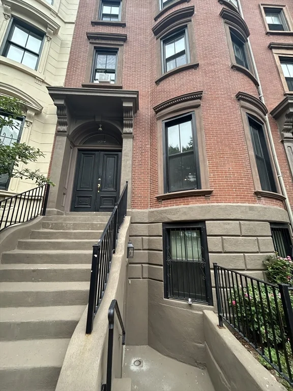 2 bed, 1 bath apartment for rent at 554 Massachusetts Unit 1G, South End — photo 22 of 24