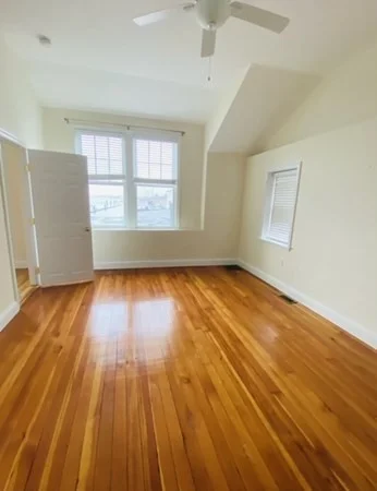 1 bed, 1 bath apartment for rent at 554 Pleasant St Unit 2, Winthrop — photo 9 of 11