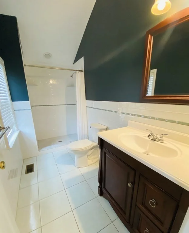 1 bed, 1 bath apartment for rent at 554 Pleasant St Unit 2, Winthrop — photo 7 of 11