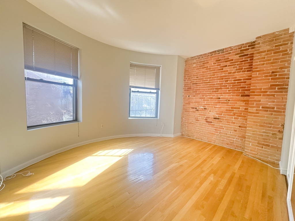 1 bed, 1 bath apartment for rent at 554 Tremont St Unit 7, South End — photo 6 of 12