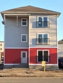 4 bed, 2 bath apartment for rent at 555 Park Ave Unit 1, Worcester — photo 1 of 7