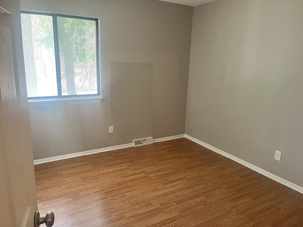 2 bed, 1 bath apartment for rent at 555 Russell Rd Unit c12, Westfield — photo 12 of 17