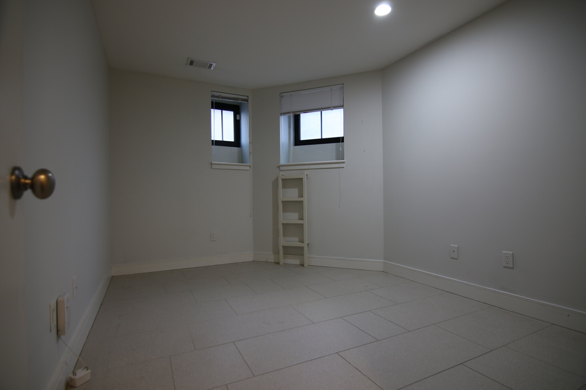 2 bed, 1 bath apartment for rent at 557 Columbus Ave Unit B3, South End — photo 5 of 8