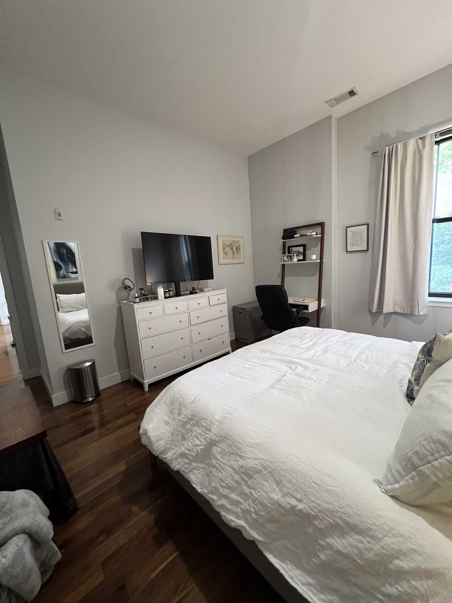 2 bed, 1 bath apartment for rent at 557 Columbus Unit 101, South End — photo 32 of 38