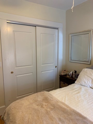 3 bed, 1 bath apartment for rent at 557 E 6th St Unit 2, South Boston — photo 7 of 16