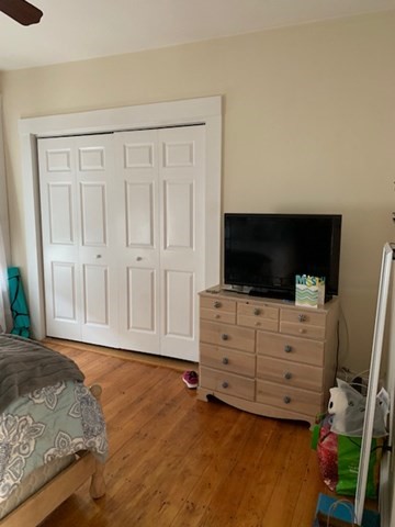 3 bed, 1 bath apartment for rent at 557 E 6th St Unit 2, South Boston — photo 12 of 16