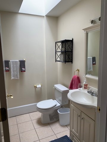 3 bed, 1 bath apartment for rent at 557 E 6th St Unit 2, South Boston — photo 15 of 16