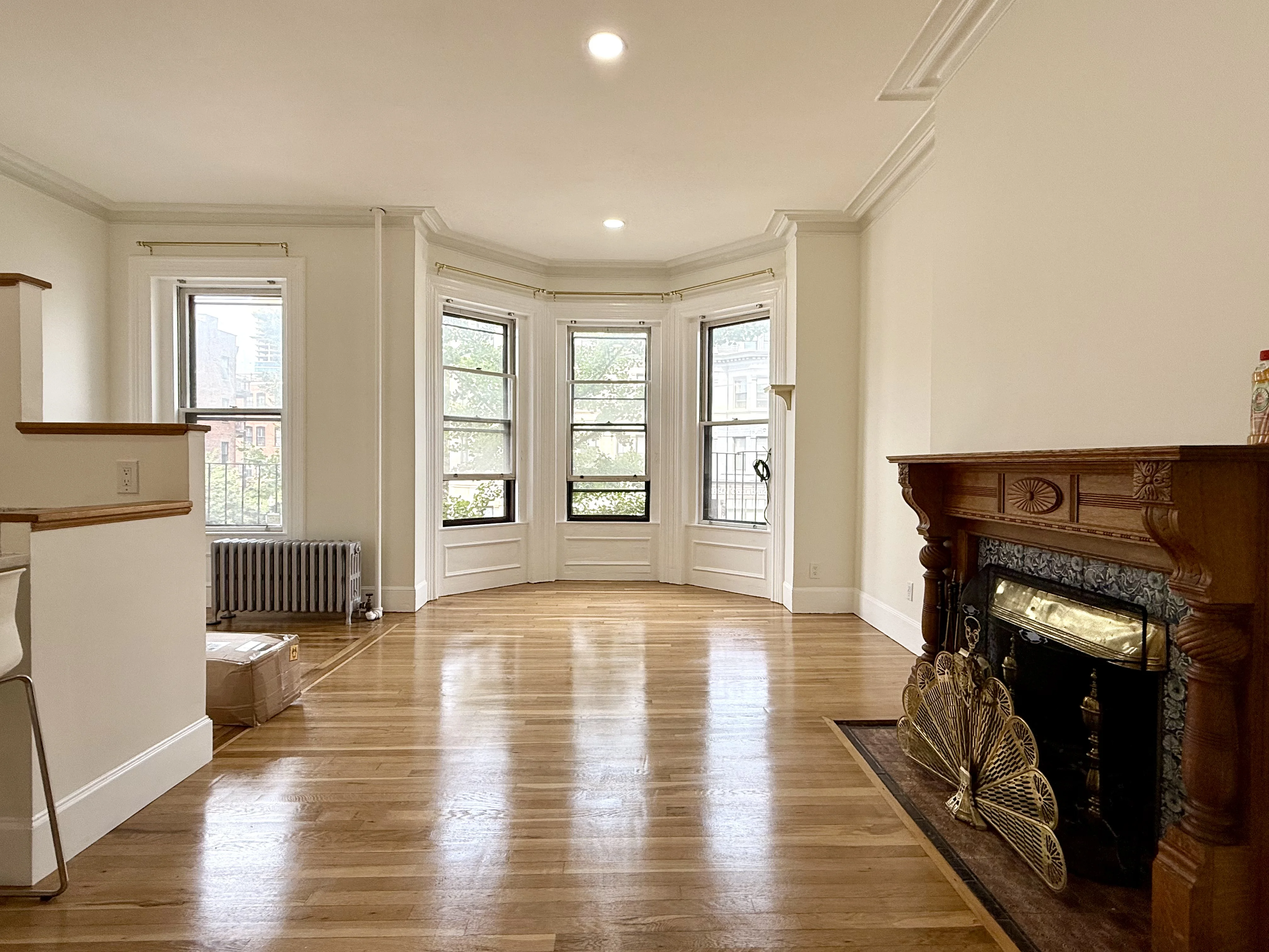 Studio bed, 1 bath apartment for rent at 558 Columbus Ave Unit 2a, South End — photo 2 of 13