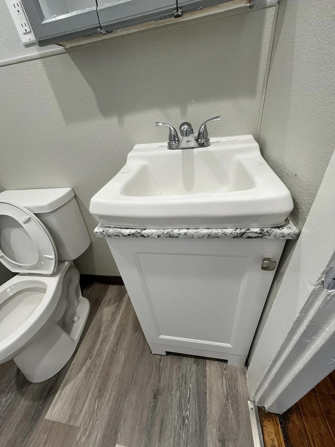 1 bed, 1 bath apartment for rent at 558 Plymouth Ave Unit 1L, Fall River — photo 10 of 11