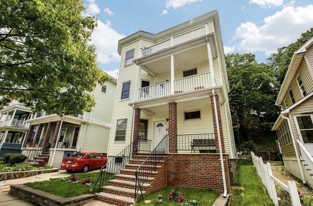 4 bed, 1.5 bath apartment for rent at 558 Washington St Unit 1, Brighton — photo 17 of 20