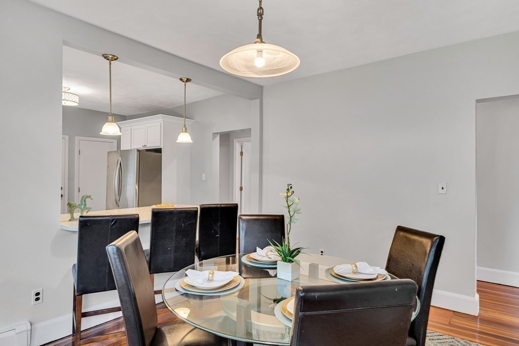 3 bed, 2 bath apartment for rent at 558 Washington St Unit 2, Brighton — photo 6 of 21