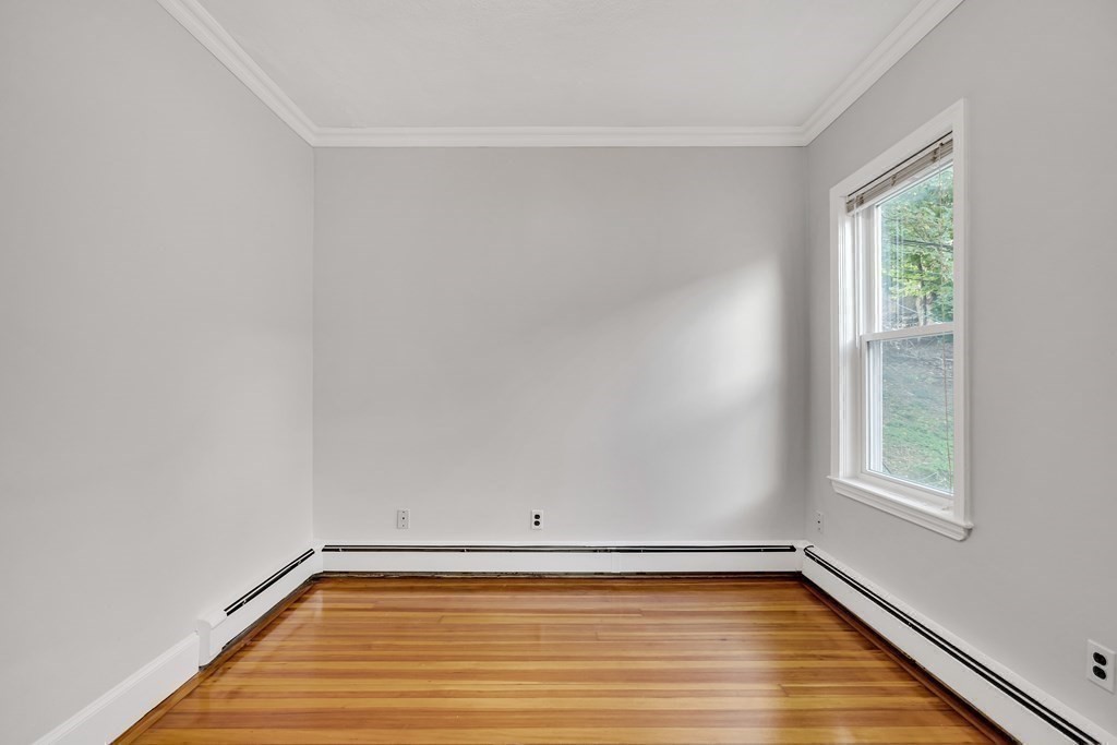 3 bed, 2 bath apartment for rent at 558 Washington St Unit 2, Brighton — photo 15 of 21
