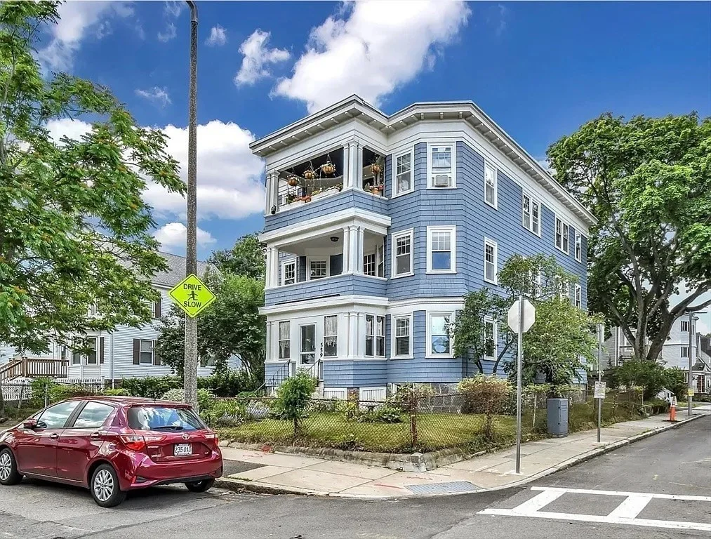 3 bed, 1 bath apartment for rent at 559 Adams St Unit 2, Dorchester