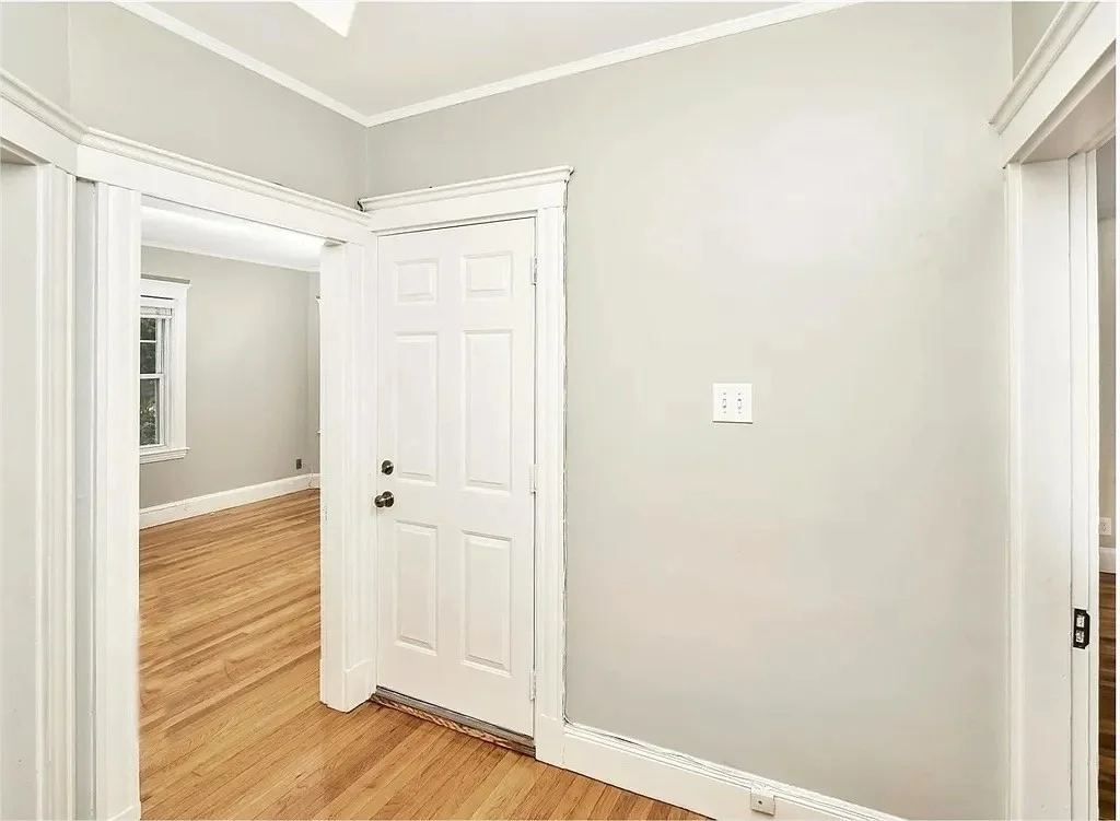 3 bed, 1 bath apartment for rent at 559 Adams St Unit 2, Dorchester — photo 5 of 10