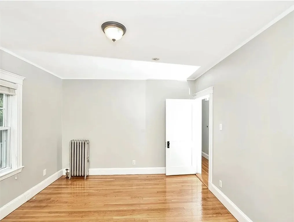 3 bed, 1 bath apartment for rent at 559 Adams St Unit 2, Dorchester — photo 6 of 10