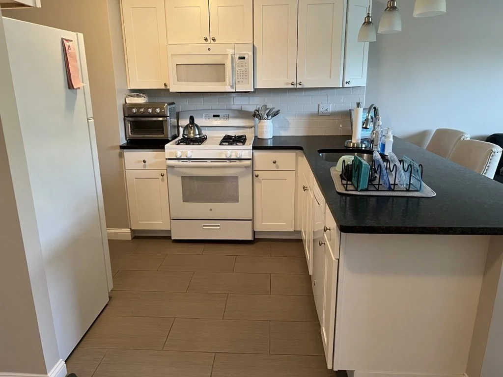 1 bed, 1 bath apartment for rent at 559 Willard St Unit 6, Quincy — photo 1 of 9