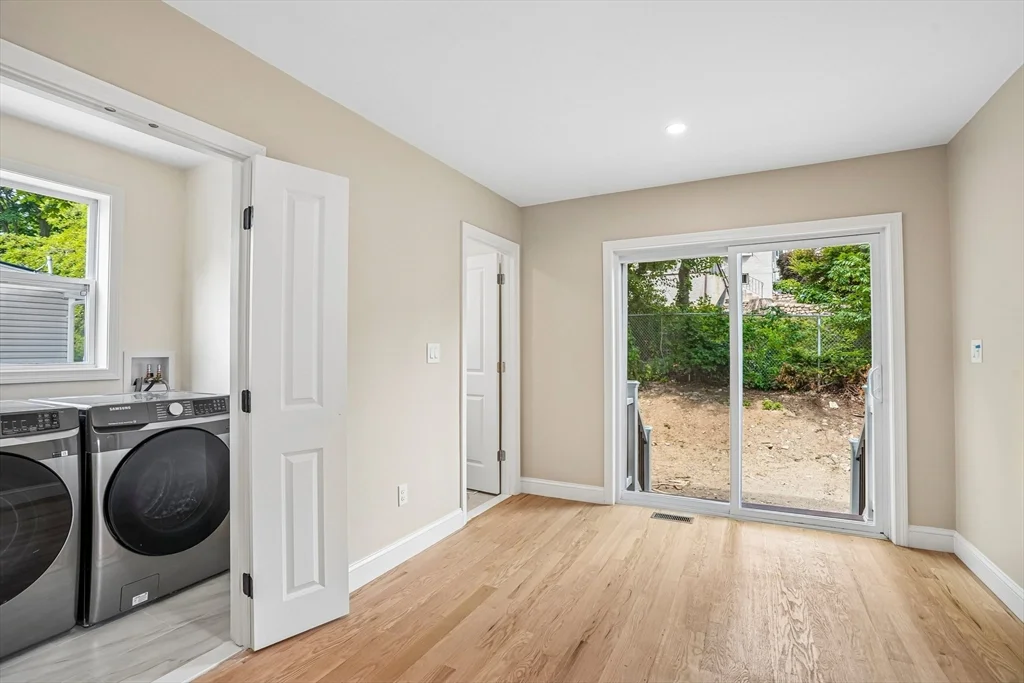 5 bed, 3 bath apartment for rent at 559 Winthrop St, West Medford — photo 13 of 31