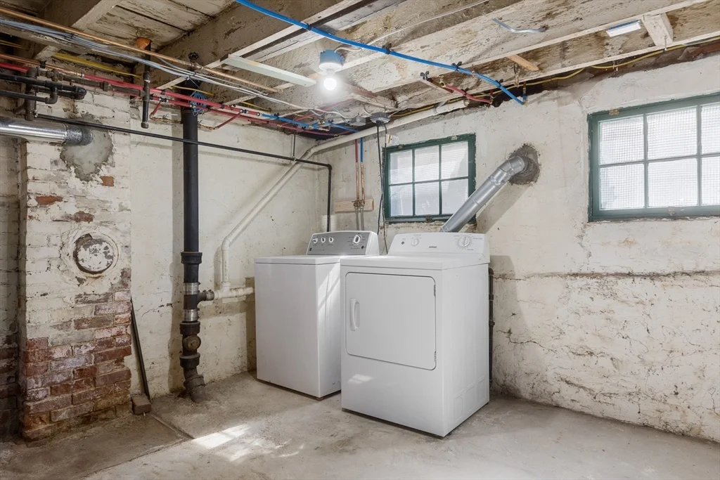 2 bed, 1 bath apartment for rent at 56.5 Spring St Unit 56, East Cambridge — photo 12 of 13