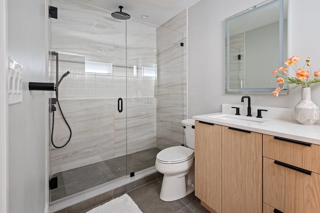 4 bed, 2 bath apartment for rent at 56-58 Carruth St Unit 58, Dorchester — photo 15 of 31