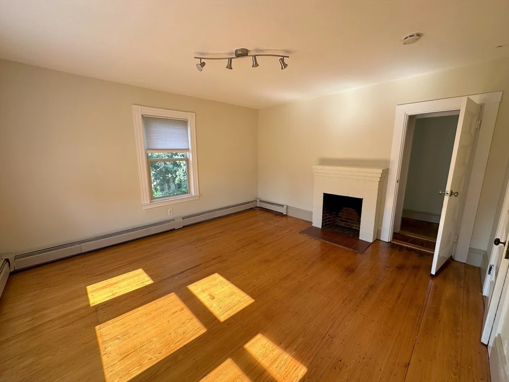 3 bed, 1 bath apartment for rent at 56-58 Murdock St Unit 2, Brighton — photo 6 of 17