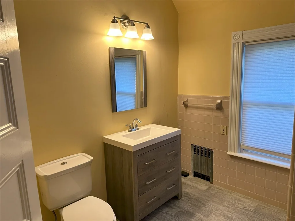 3 bed, 1 bath apartment for rent at 56-58 Murdock St Unit 2, Brighton — photo 15 of 17