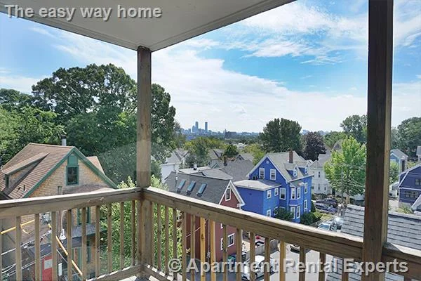 4 bed, 1 bath apartment for rent at 56-58 Oxford St Unit 3, Spring Hill — photo 12 of 12