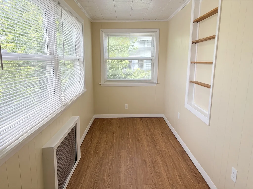 3 bed, 1 bath apartment for rent at 56-58 Stanley Ave Unit 58, Tufts University — photo 25 of 28