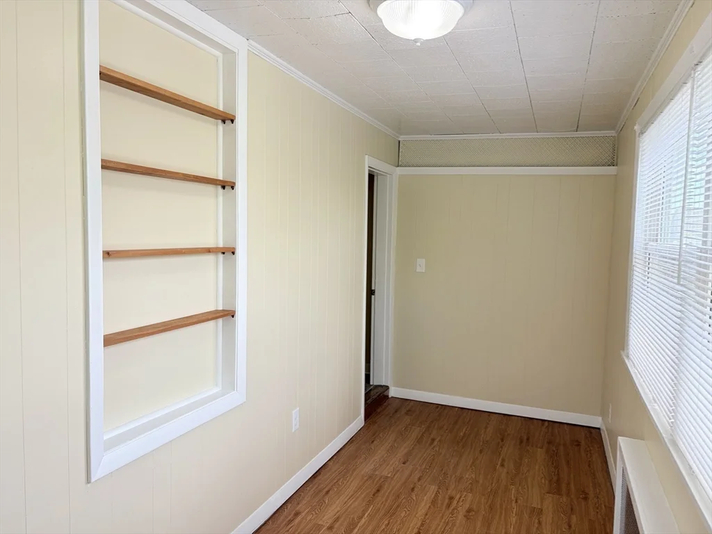 3 bed, 1 bath apartment for rent at 56-58 Stanley Ave Unit 58, Tufts University — photo 24 of 28