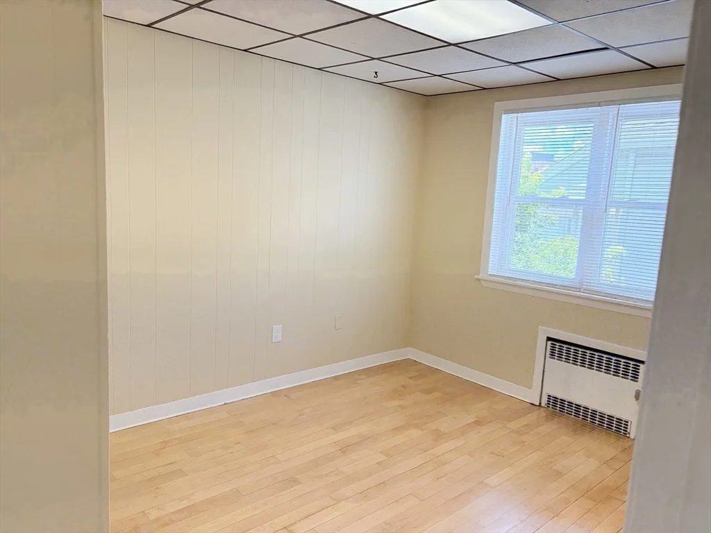 3 bed, 1 bath apartment for rent at 56-58 Stanley Ave Unit 58, Tufts University — photo 17 of 28