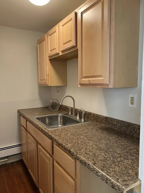 2 bed, 1 bath apartment for rent at 56-60 Cottage St Unit 2R, Lynn — photo 12 of 15