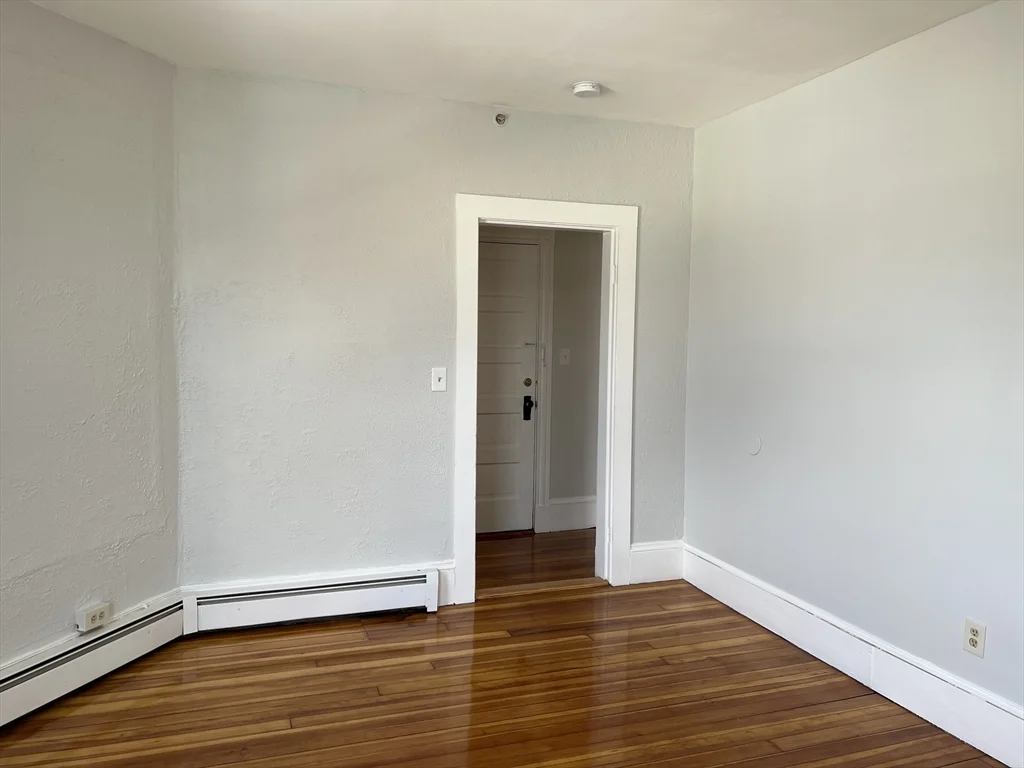 2 bed, 1 bath apartment for rent at 56-60 Cottage St Unit 3R, Lynn — photo 18 of 18