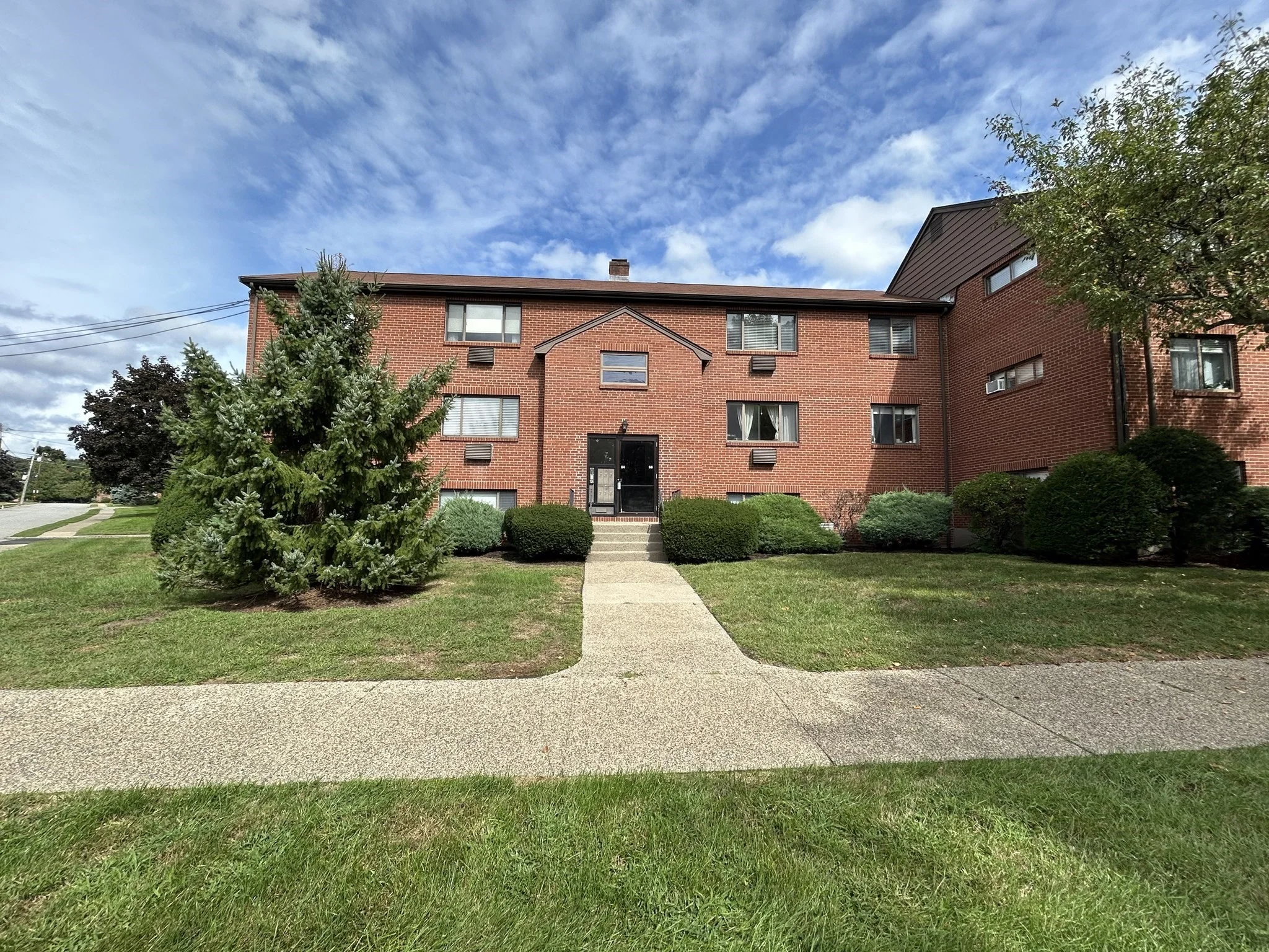 2 bed, 1 bath apartment for rent at 56 A Charlesbank Way Unit 56, Waltham — photo 11 of 20